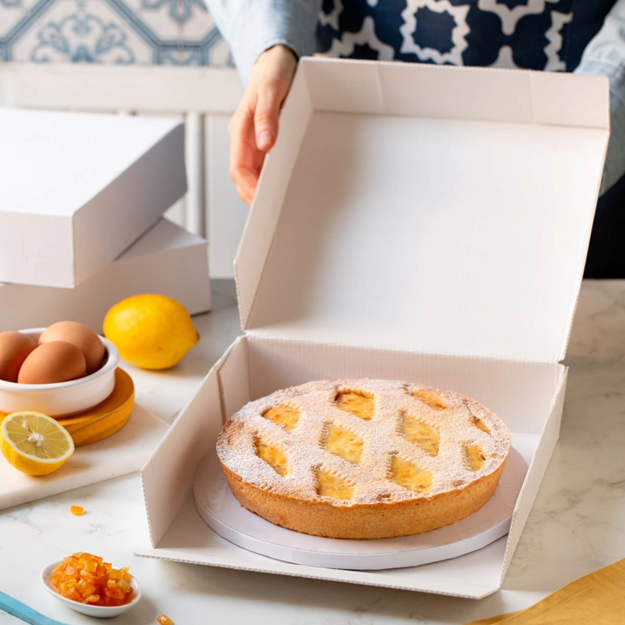 Scatola con apertura facilitata 30,5x30,5x6H