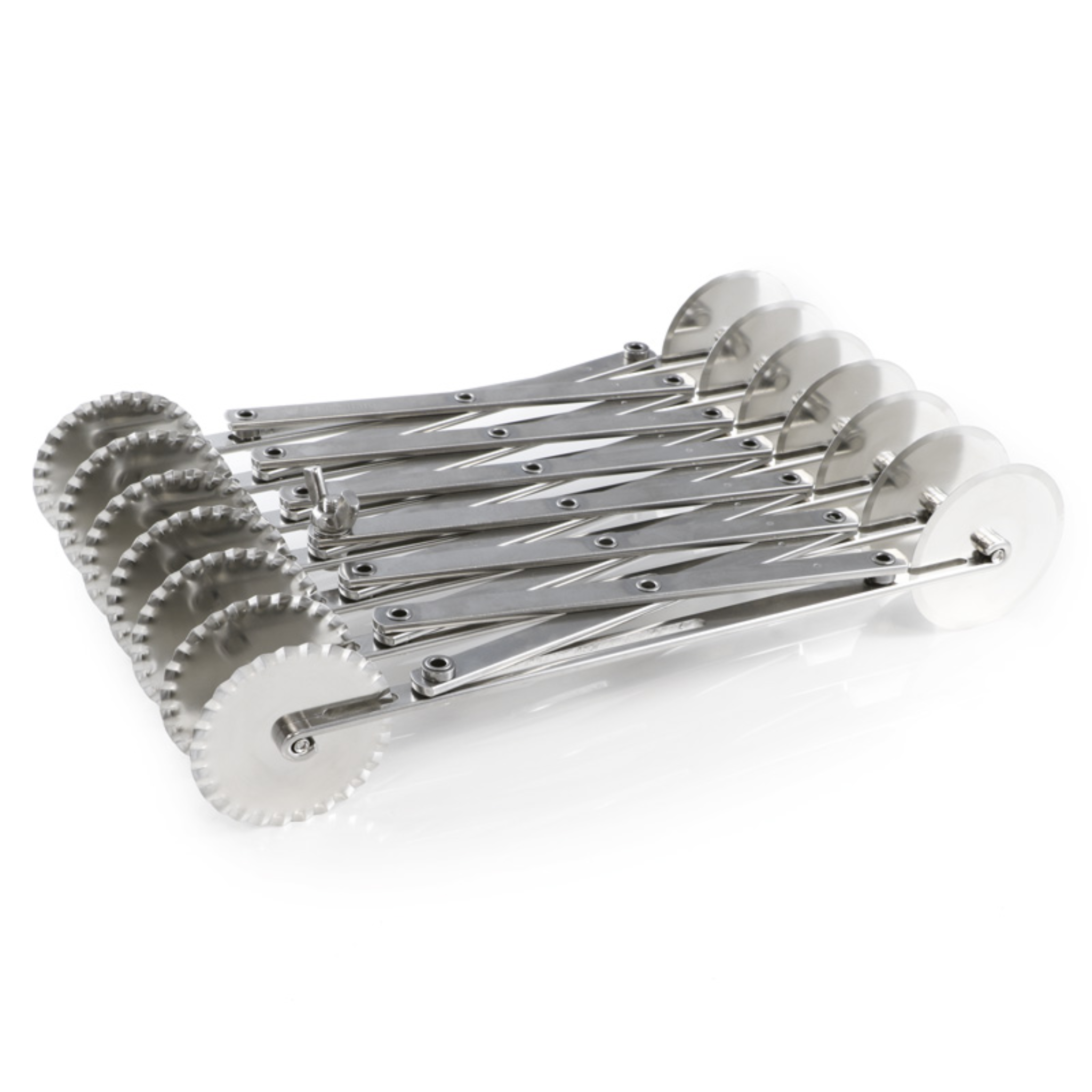 Tagliapasta estensibile, 7 rotelle lisce + festonate